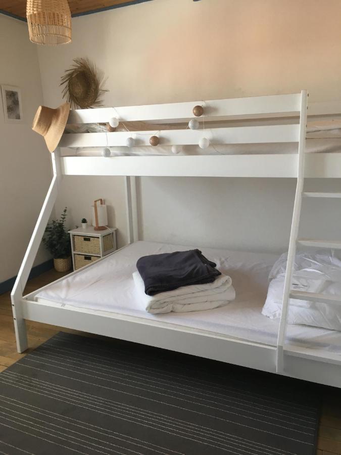 Maison De Pays A 2 Pas De La Mer Et Du Centre 라트슈수르메르 외부 사진